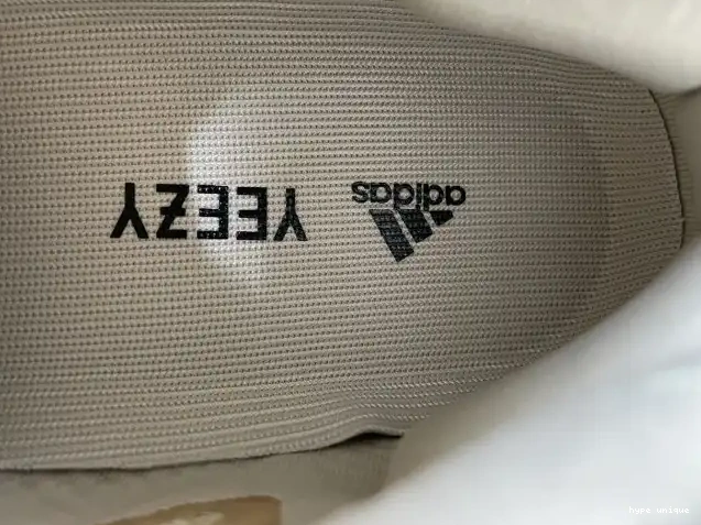 hype GY2649 Yeezy Reflective Yecoraite Adidas Boost 380 0514